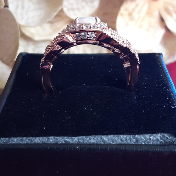 💕 ROSE GOLD RINGS - Picture 4 of 8